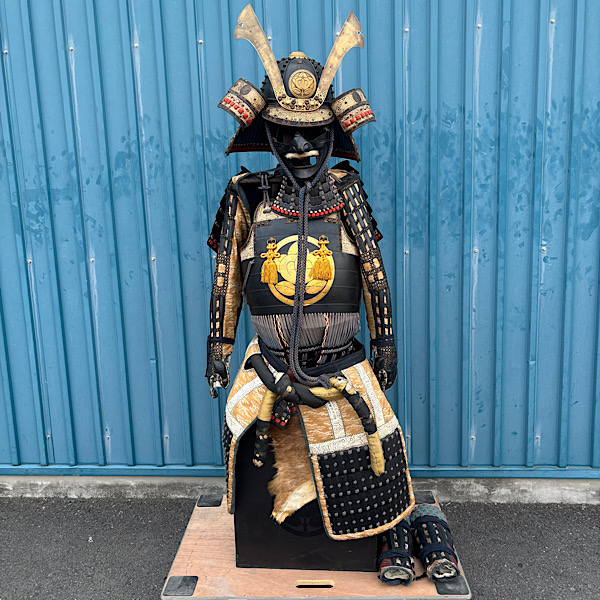 【三郷市 新三郷】薩摩住光忍作 甲冑 を出張買取しました