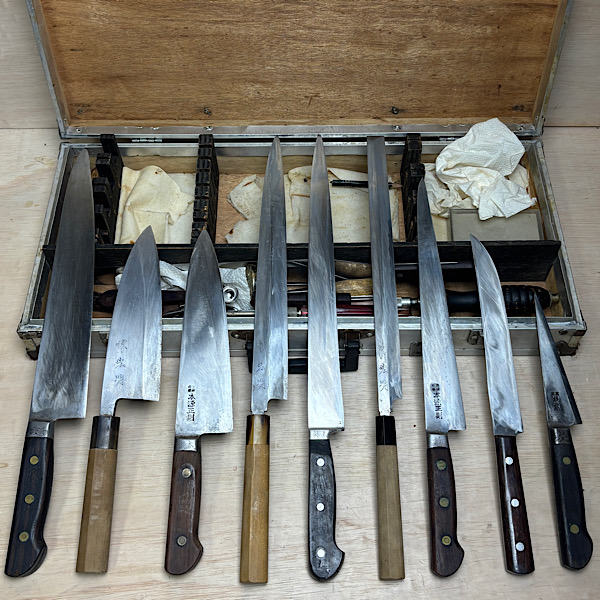 【市川市 八幡】和包丁 刺身包丁 出刃包丁 を出張買取しました